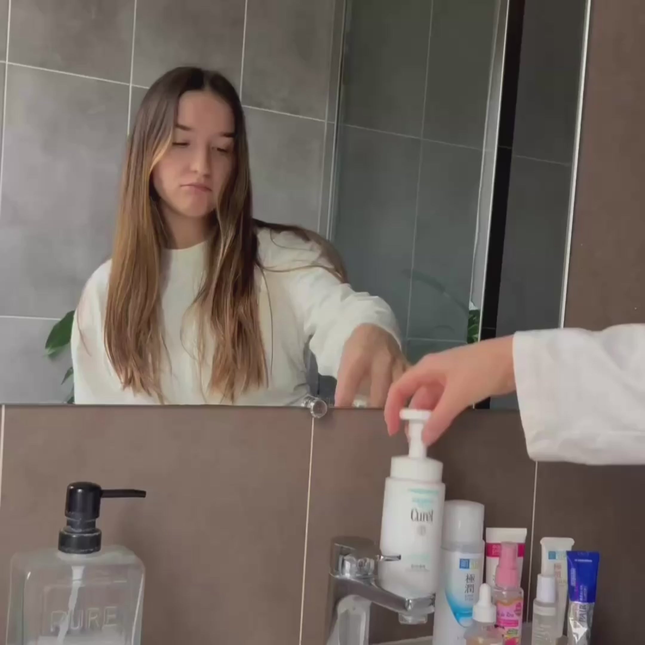 Vidéo utilisation chanvre + aloe peaux sèches